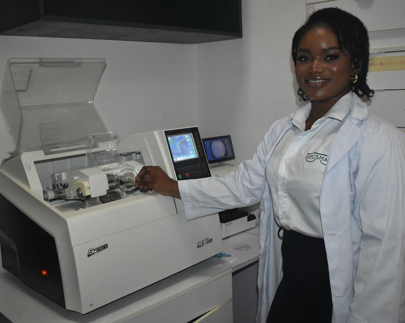Optician at SpecSMART Eye Clinic Ikeja Glazing lenses