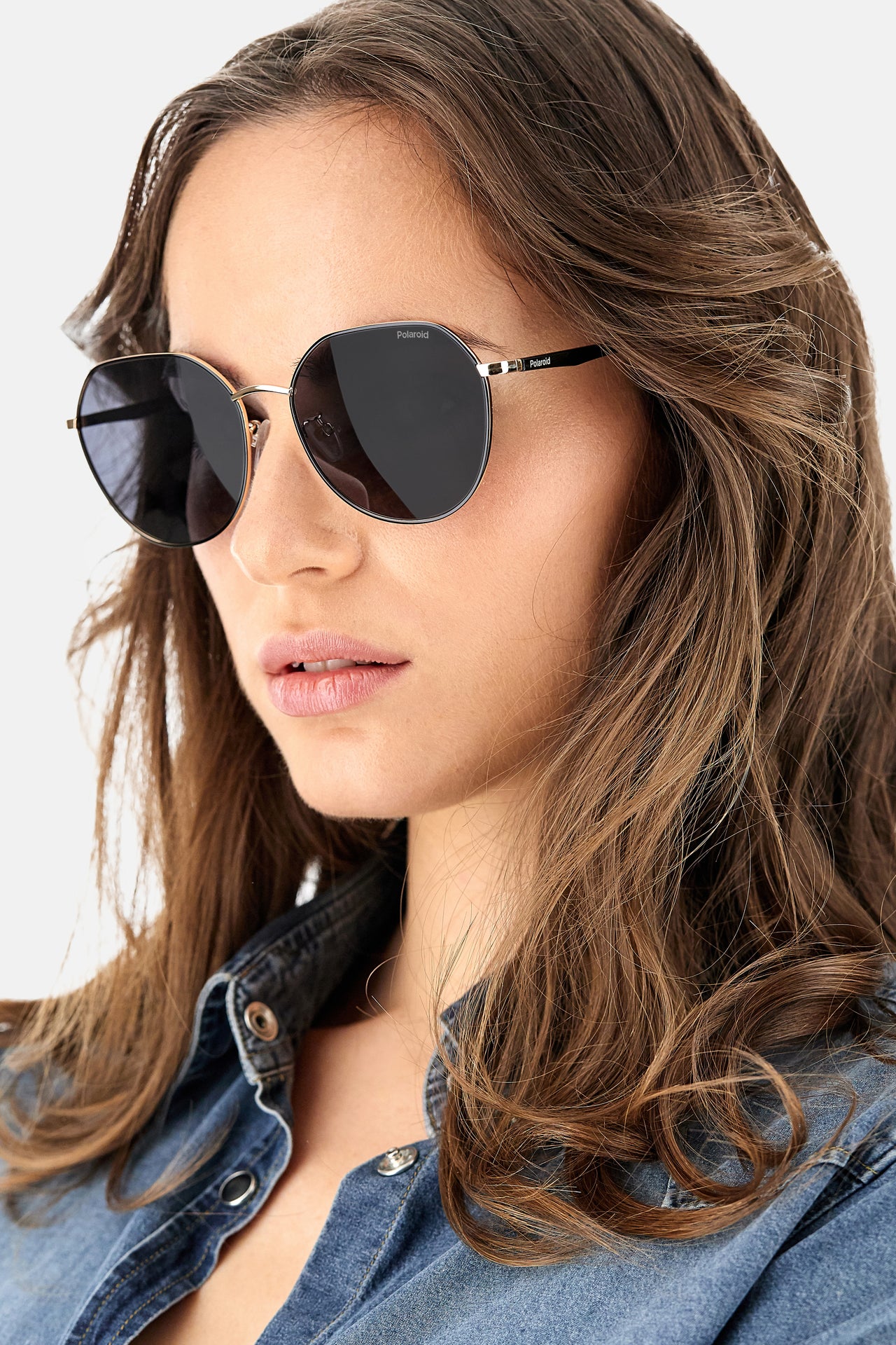 Women Polaroid Sunglasses: PLD 4106/G/S - Gold Black - SpecSMART Eye Clinic (Diagonal Face View)