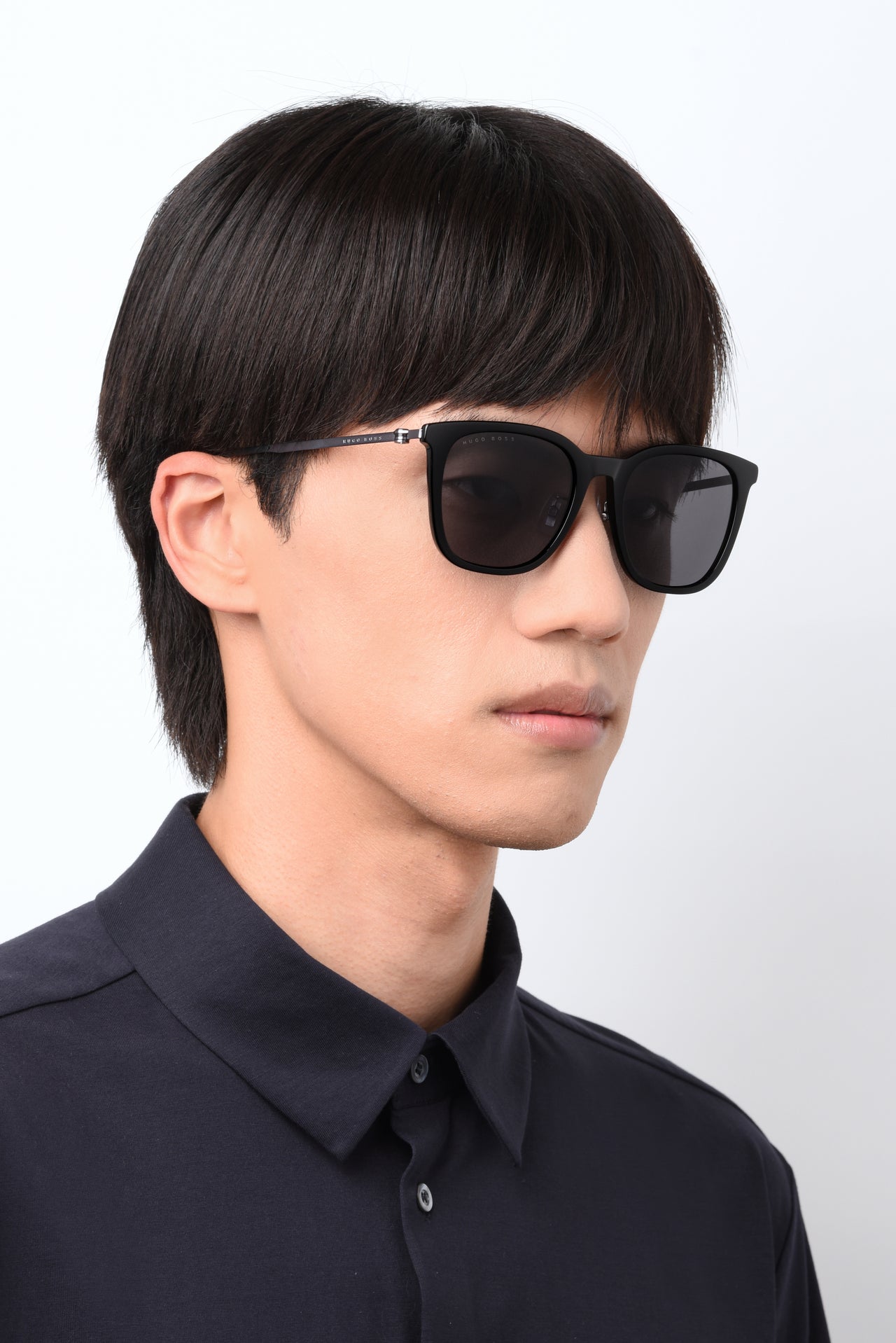 Men Hugo Boss Sunglasses: Boss 1347/F/SK - Black - SpecSMART Eye Clinic (Diagonal Face View)