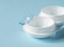 Contact lens on an open lens case| SpecSMART Eye Clinic Ikeja