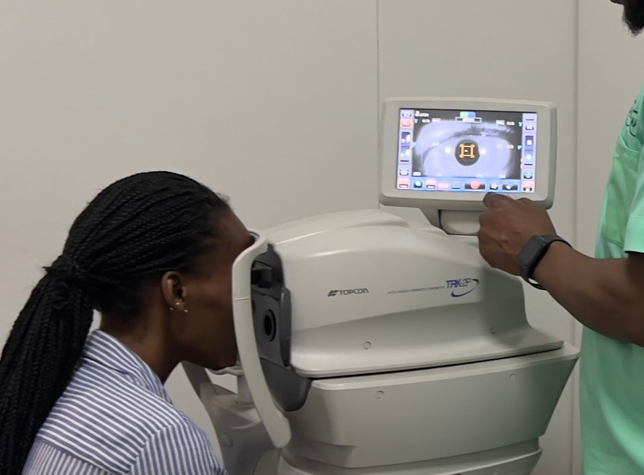 Autorefractors in Eye Exams: Speed and Precision at SpecSMART Eye Clinic Ikeja