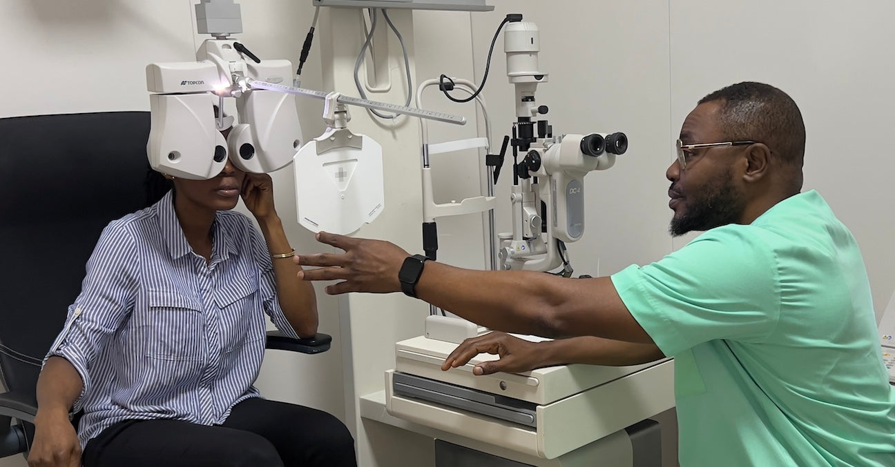 Ikeja Eye Doctor performing refraction test